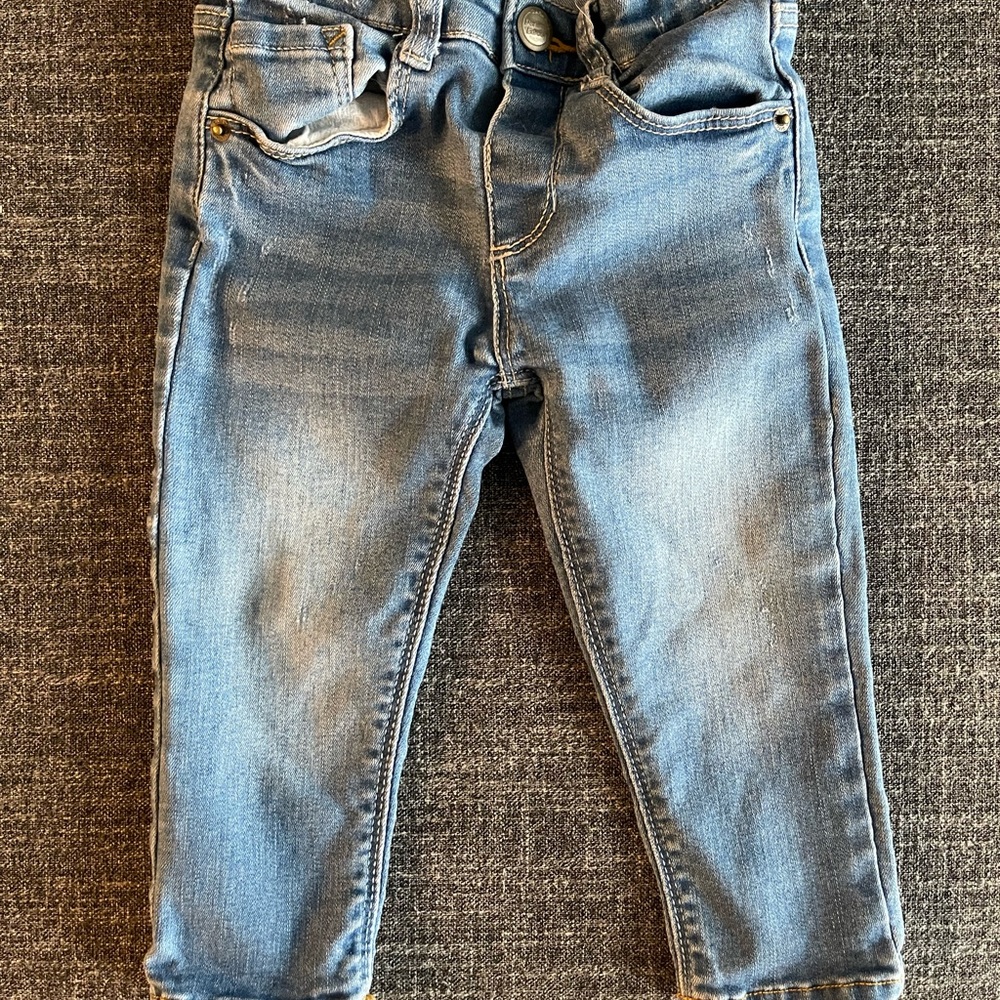 Zara Jeans